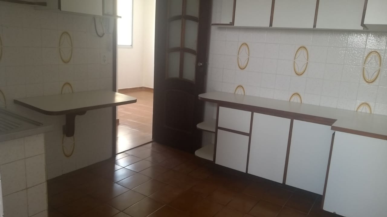 Apartamento à venda com 2 quartos, 62m² - Foto 17