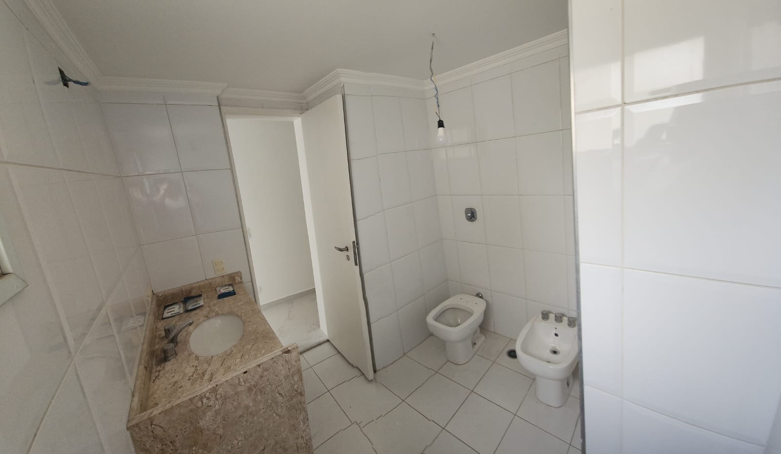 Apartamento à venda com 3 quartos, 127m² - Foto 9