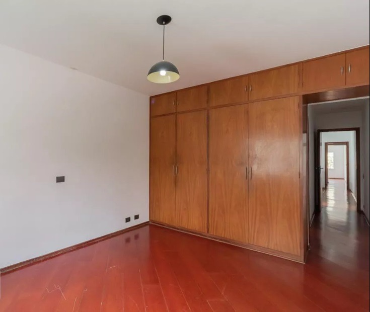 Casa à venda com 4 quartos, 260m² - Foto 16