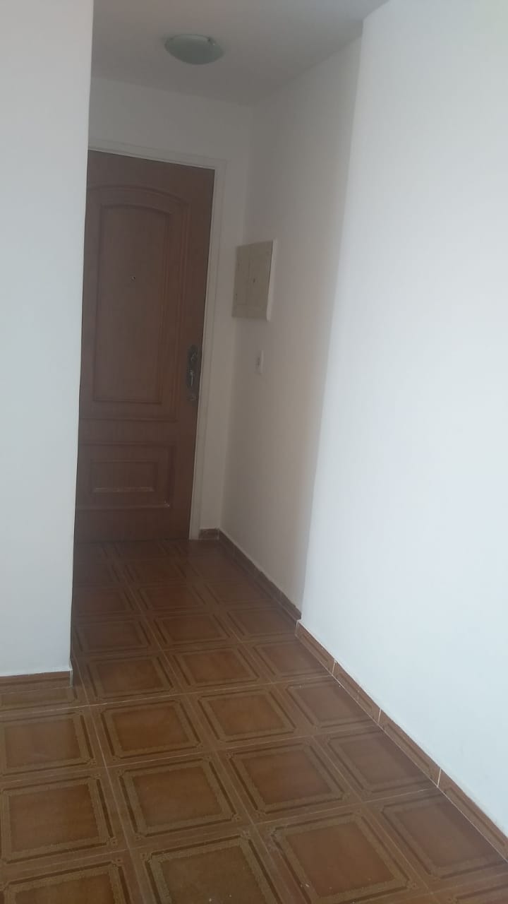 Apartamento à venda com 2 quartos, 62m² - Foto 5