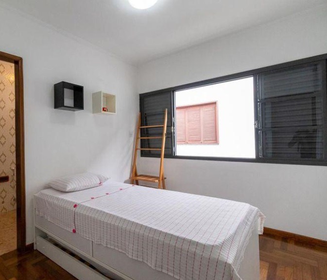 Casa à venda com 3 quartos, 200m² - Foto 24