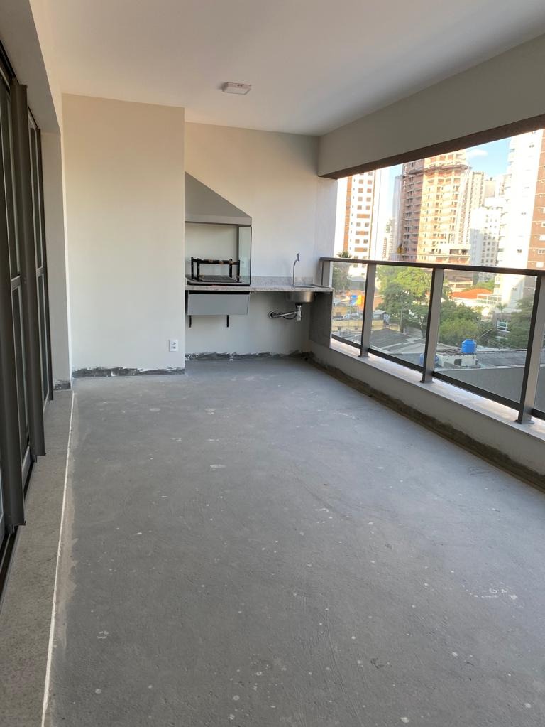 Apartamento à venda com 3 quartos, 125m² - Foto 26