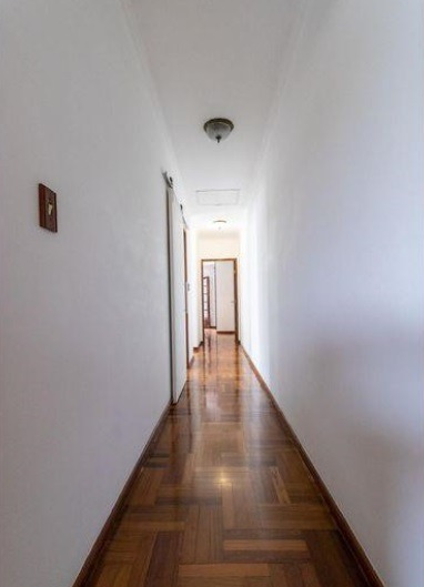 Casa à venda com 3 quartos, 200m² - Foto 11