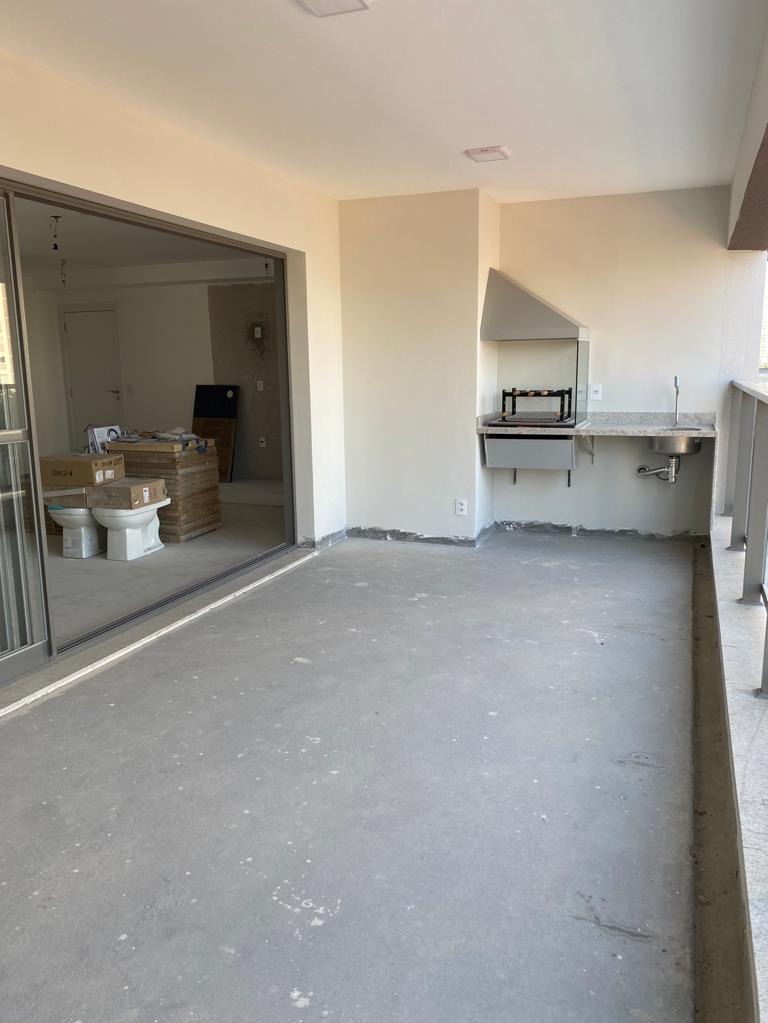 Apartamento à venda com 3 quartos, 125m² - Foto 1