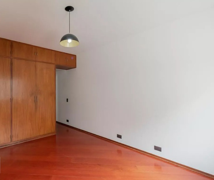 Casa à venda com 4 quartos, 260m² - Foto 7