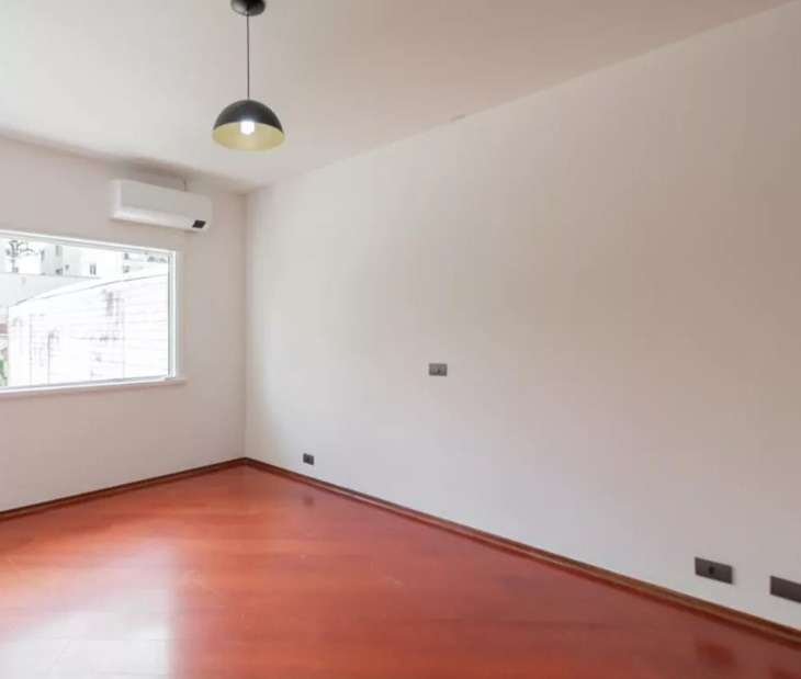 Casa à venda com 4 quartos, 260m² - Foto 8