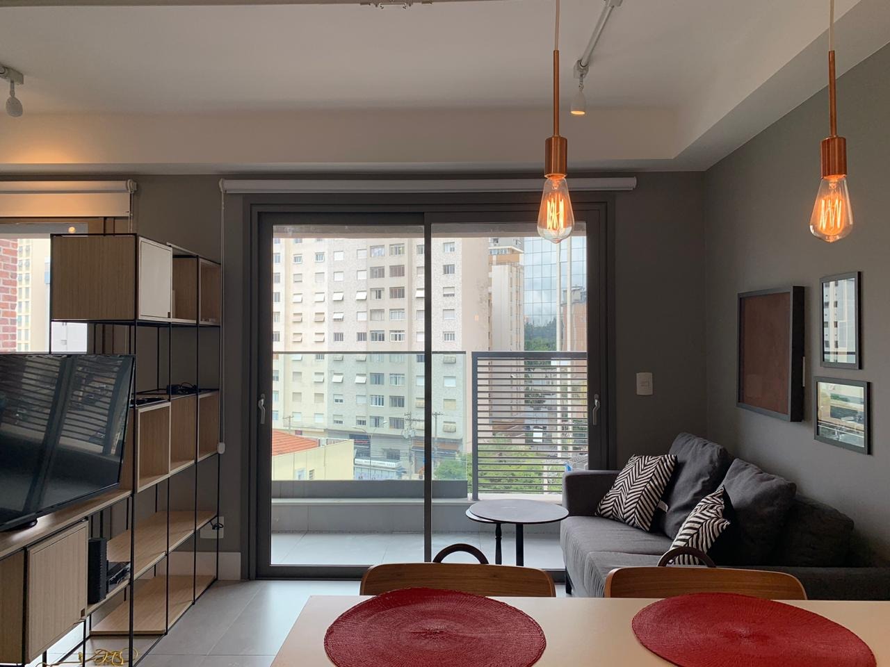 Apartamento à venda e aluguel com 1 quarto, 36m² - Foto 3