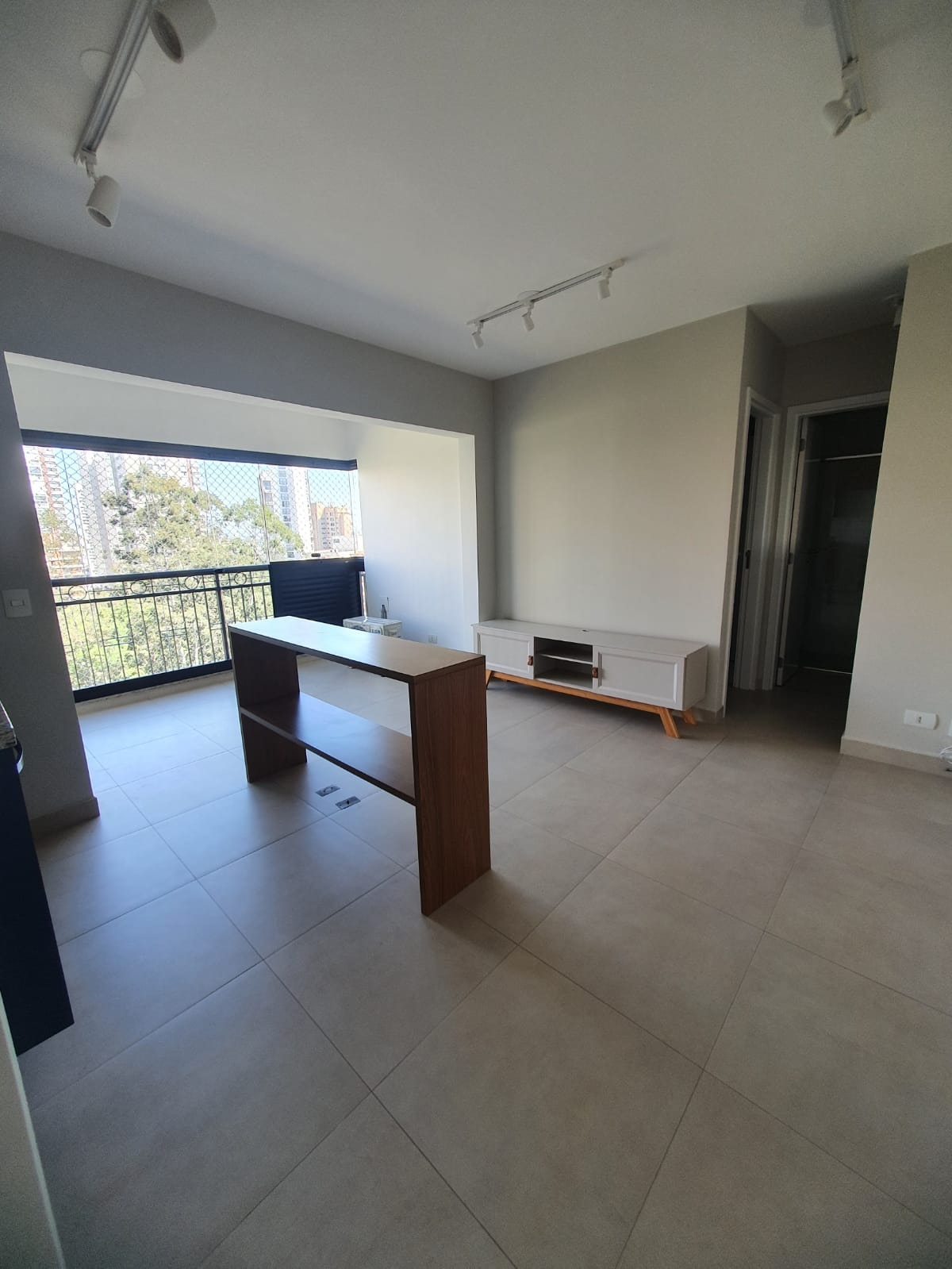 Apartamento à venda com 1 quarto, 38m² - Foto 1