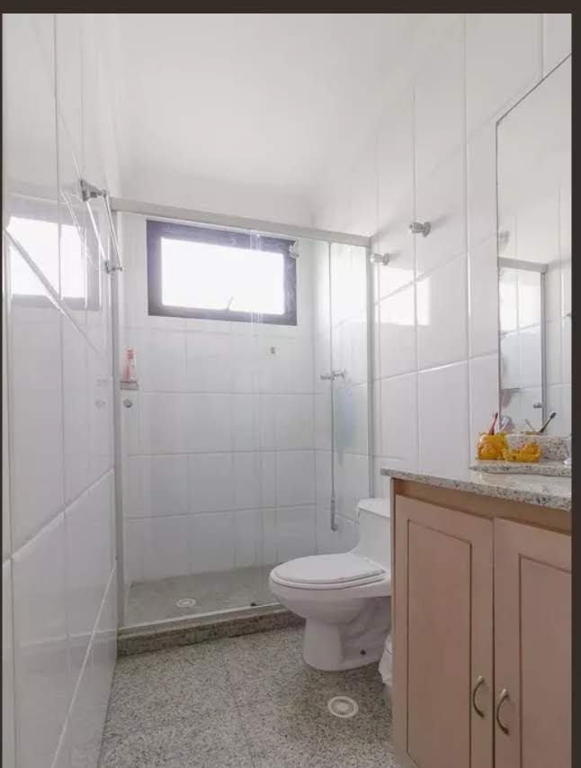 Apartamento à venda com 3 quartos, 165m² - Foto 1