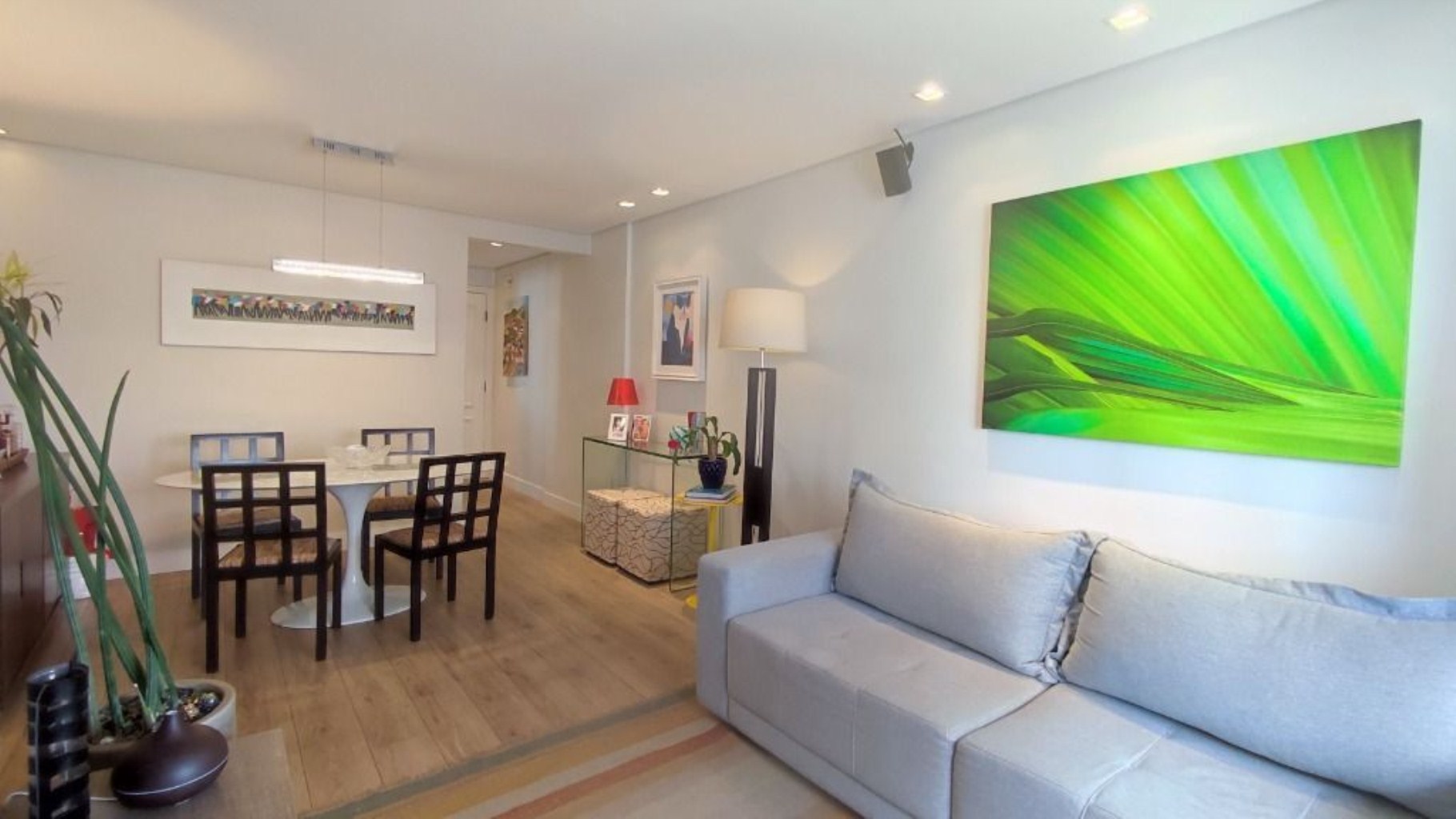 Apartamento à venda com 2 quartos, 69m² - Foto 4