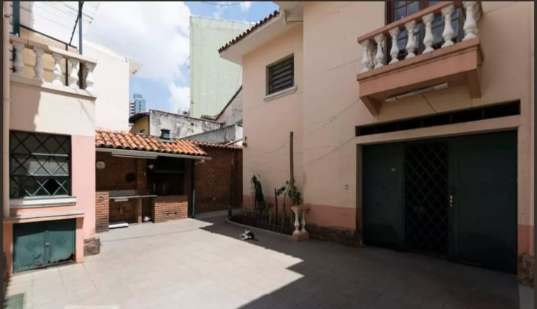 Casa à venda com 5 quartos, 250m² - Foto 7