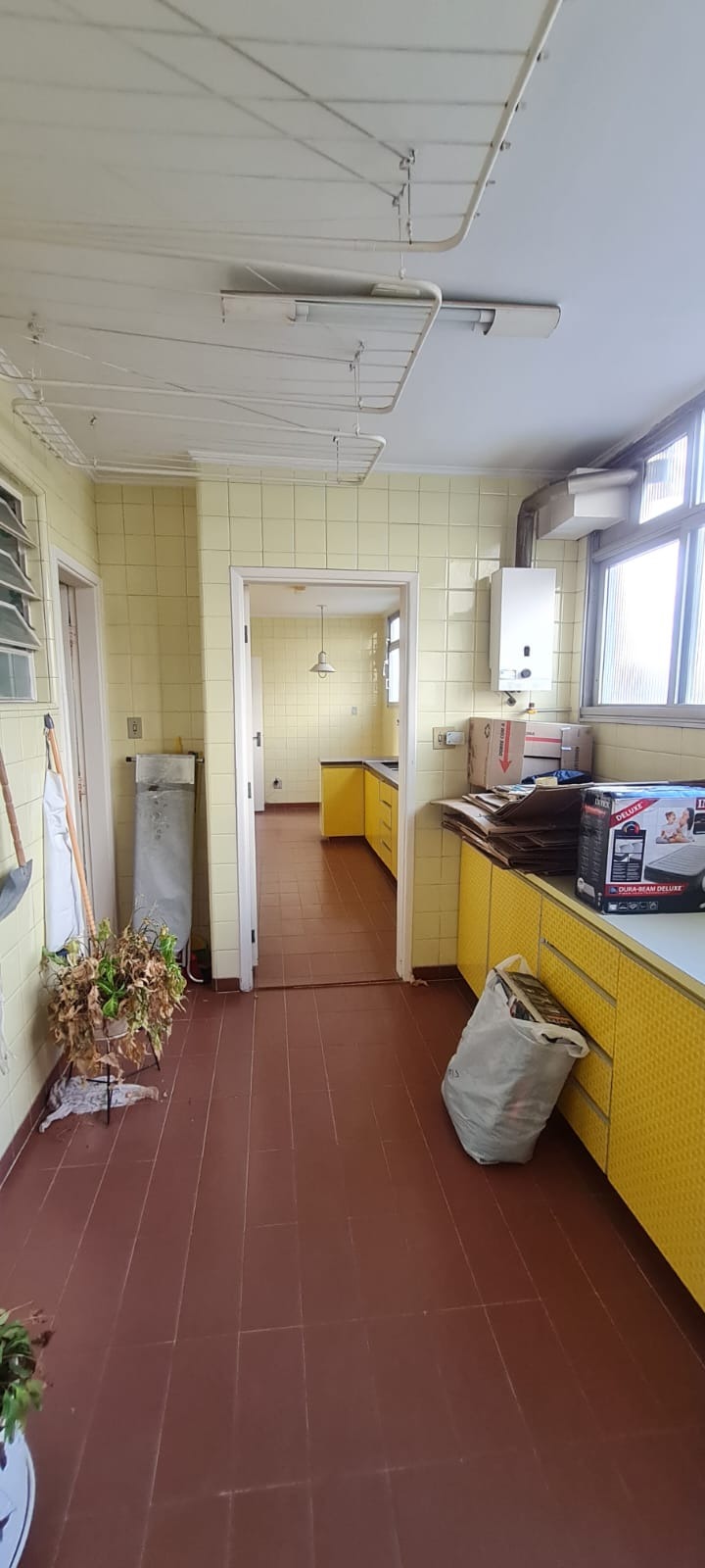 Apartamento à venda com 3 quartos, 170m² - Foto 4