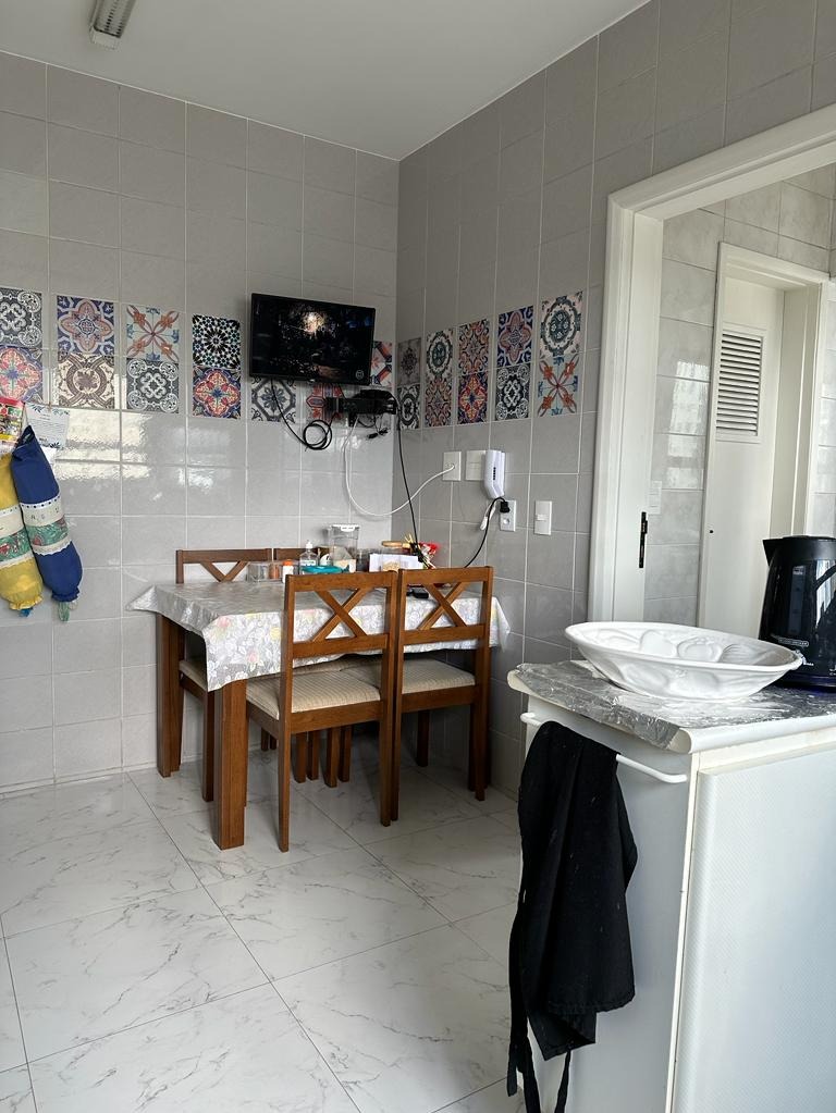 Apartamento à venda com 4 quartos, 173m² - Foto 8