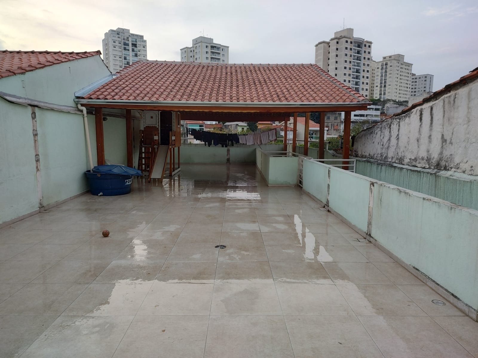 Casa à venda com 3 quartos, 168m² - Foto 11