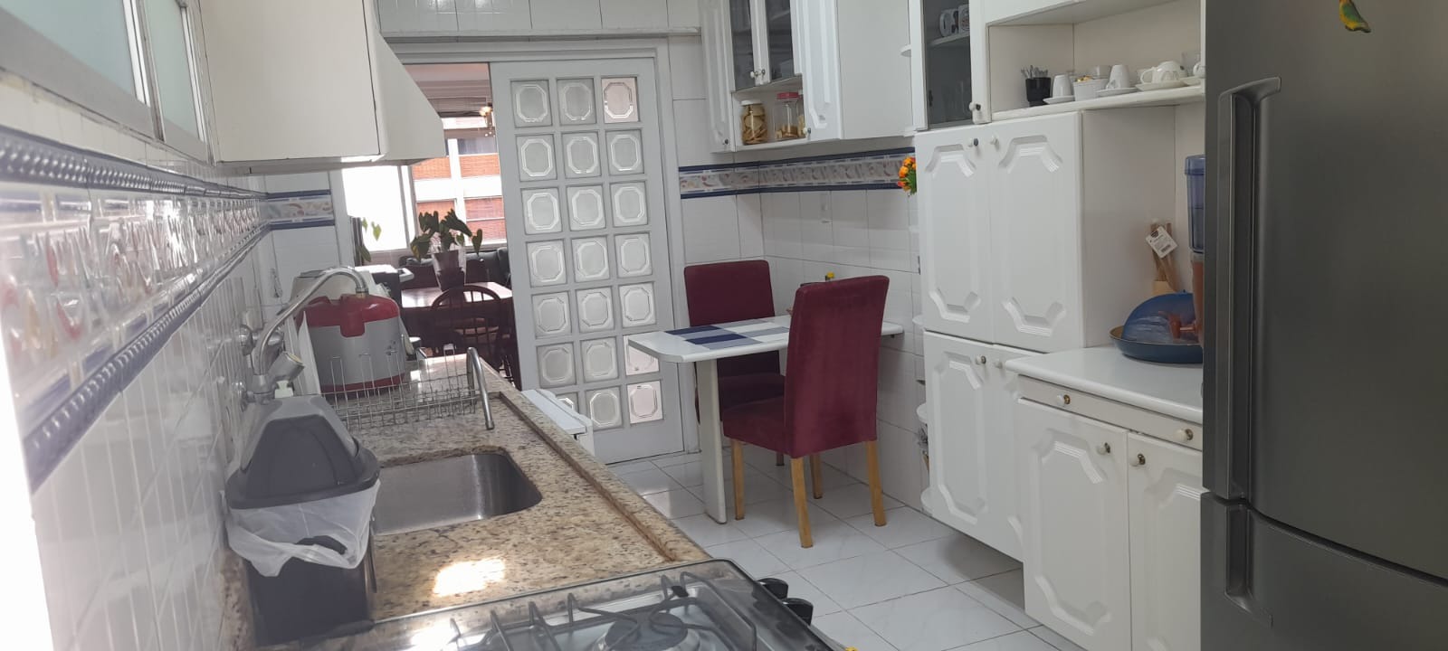 Apartamento à venda com 3 quartos, 130m² - Foto 22