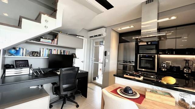 Cobertura à venda com 2 quartos, 119m² - Foto 1