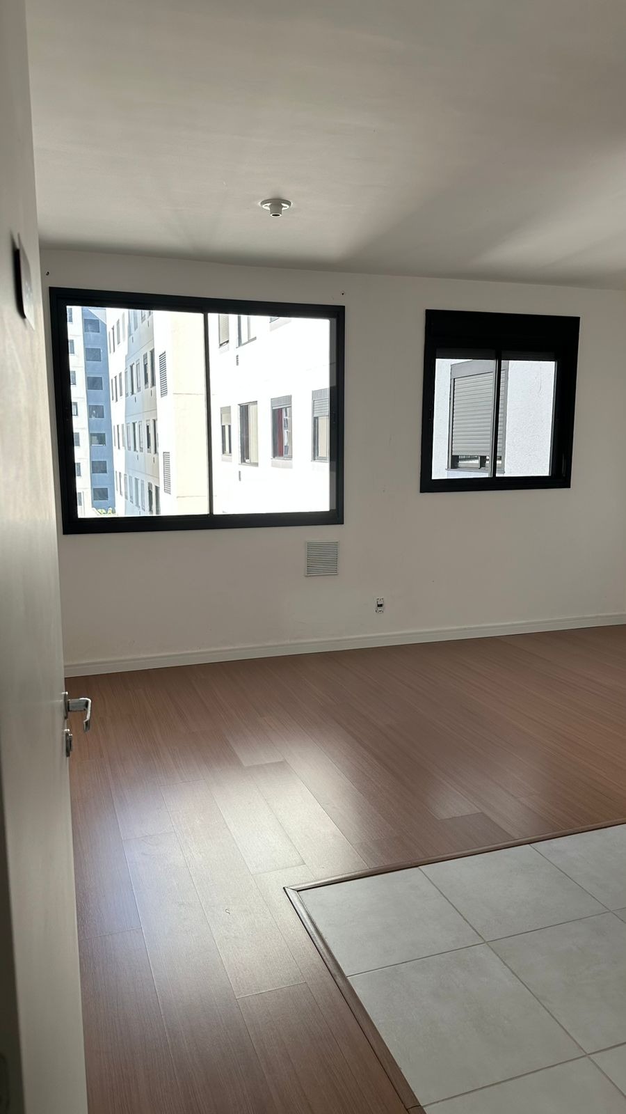 Apartamento à venda com 1 quarto, 34m² - Foto 1