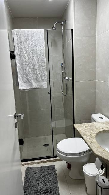 Apartamento à venda com 2 quartos, 69m² - Foto 8