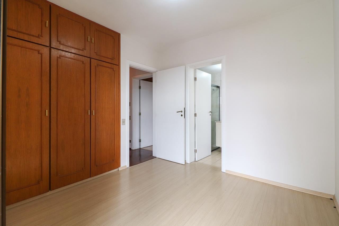 Apartamento à venda com 3 quartos, 138m² - Foto 10