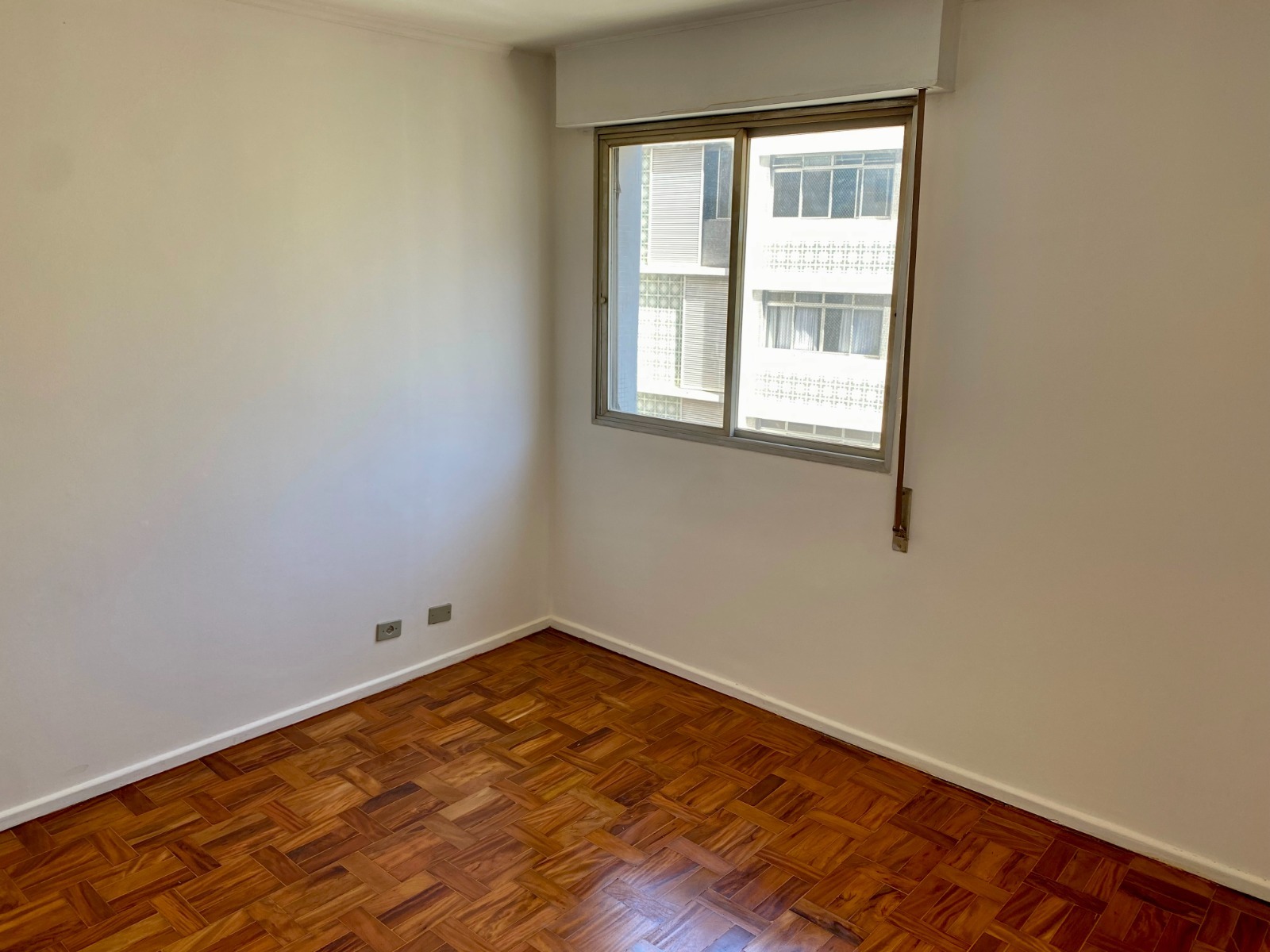 Apartamento à venda com 1 quarto, 87m² - Foto 4