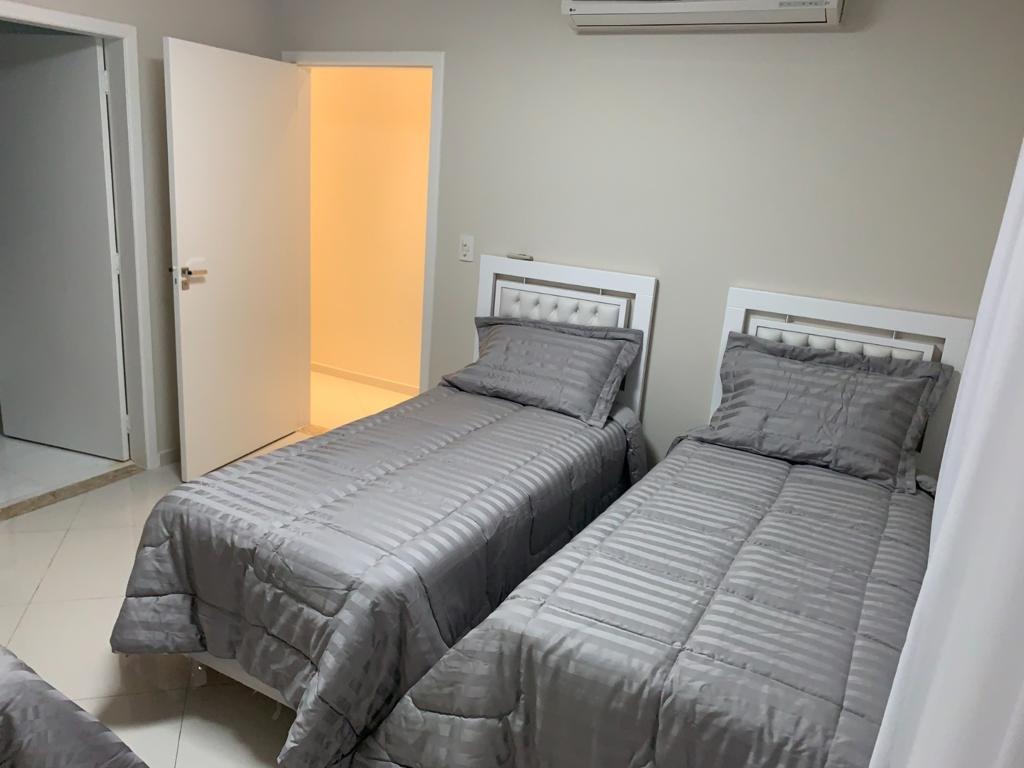 Casa à venda com 2 quartos, 112m² - Foto 11