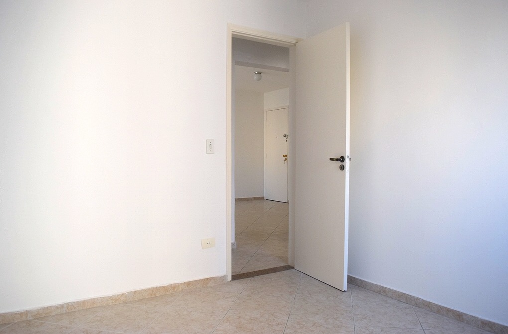 Apartamento à venda com 2 quartos, 70m² - Foto 14