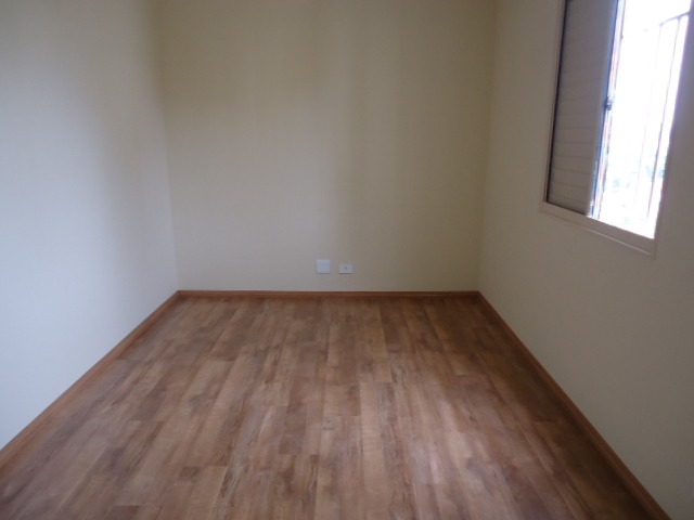 Apartamento à venda com 3 quartos, 77m² - Foto 12