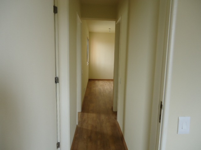 Apartamento à venda com 3 quartos, 77m² - Foto 11