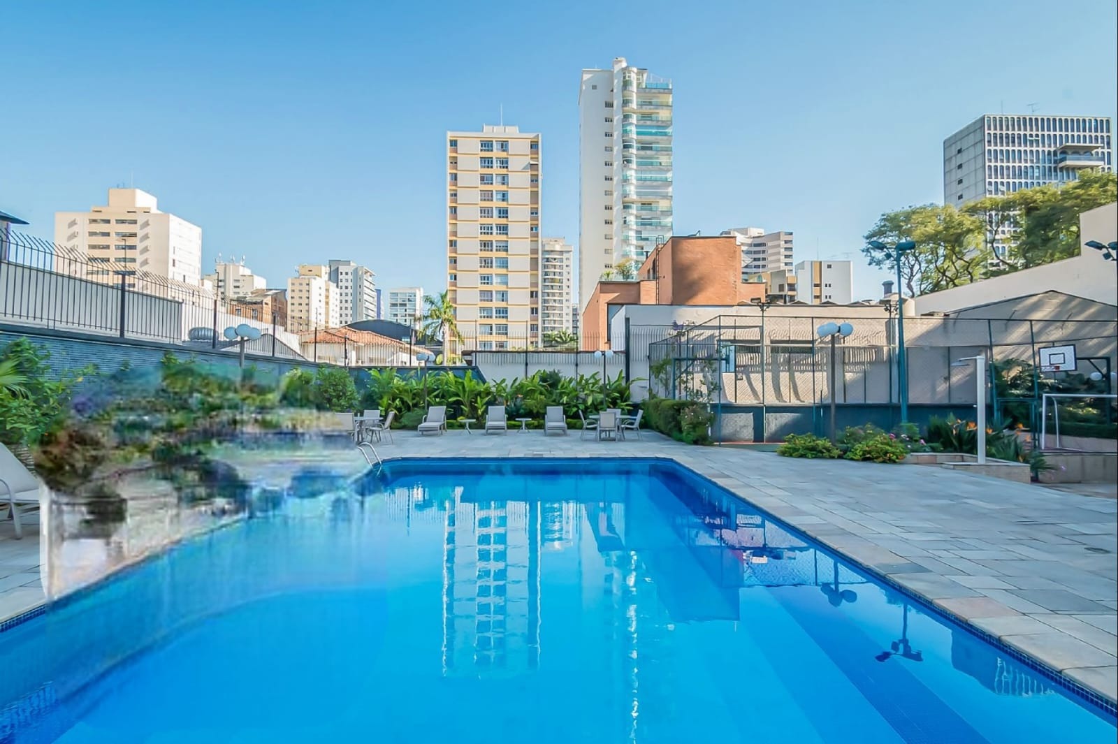 Apartamento à venda com 4 quartos, 265m² - Foto 6