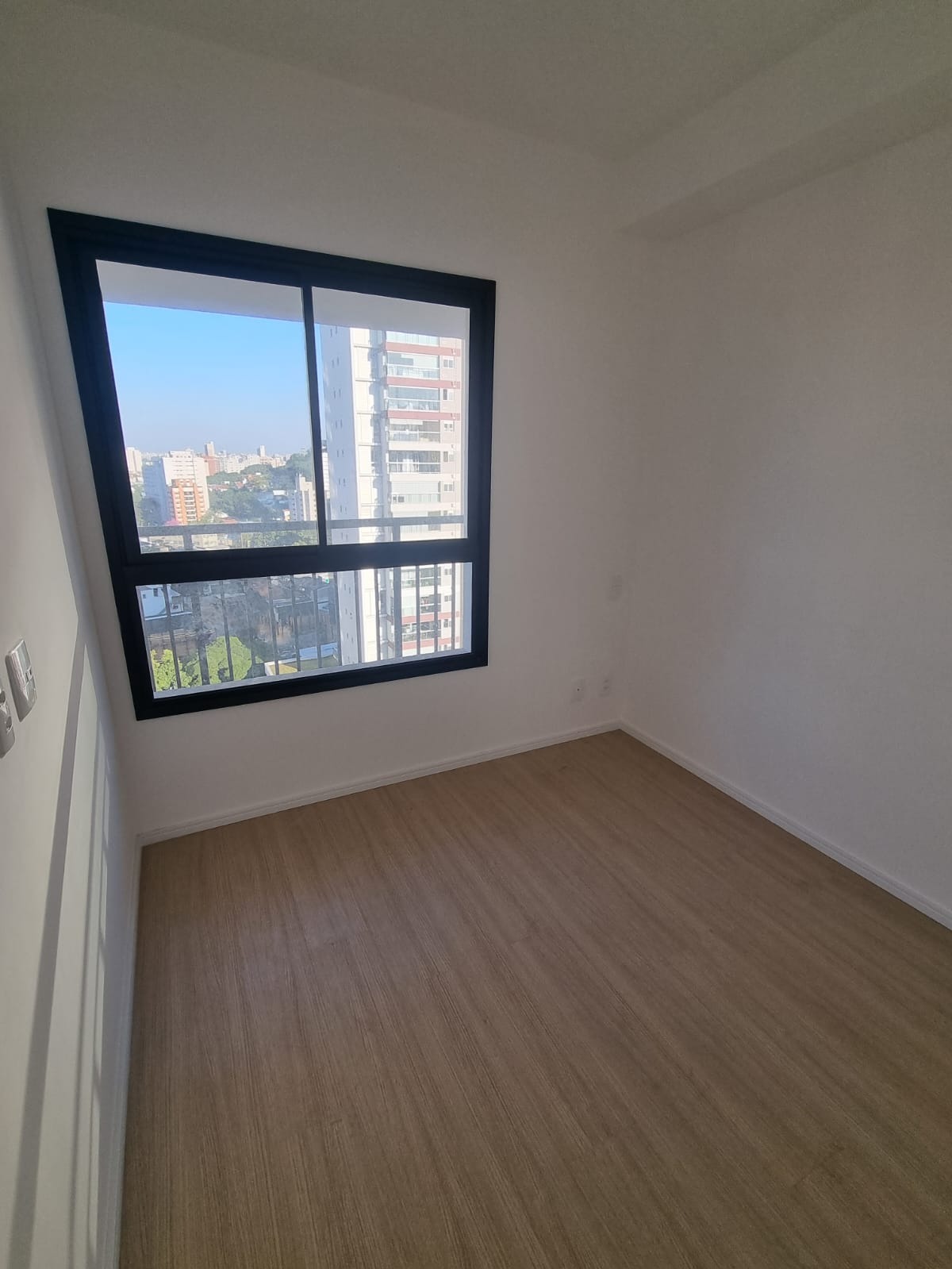 Apartamento à venda com 1 quarto, 29m² - Foto 2