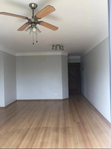 Apartamento à venda com 3 quartos, 82m² - Foto 3