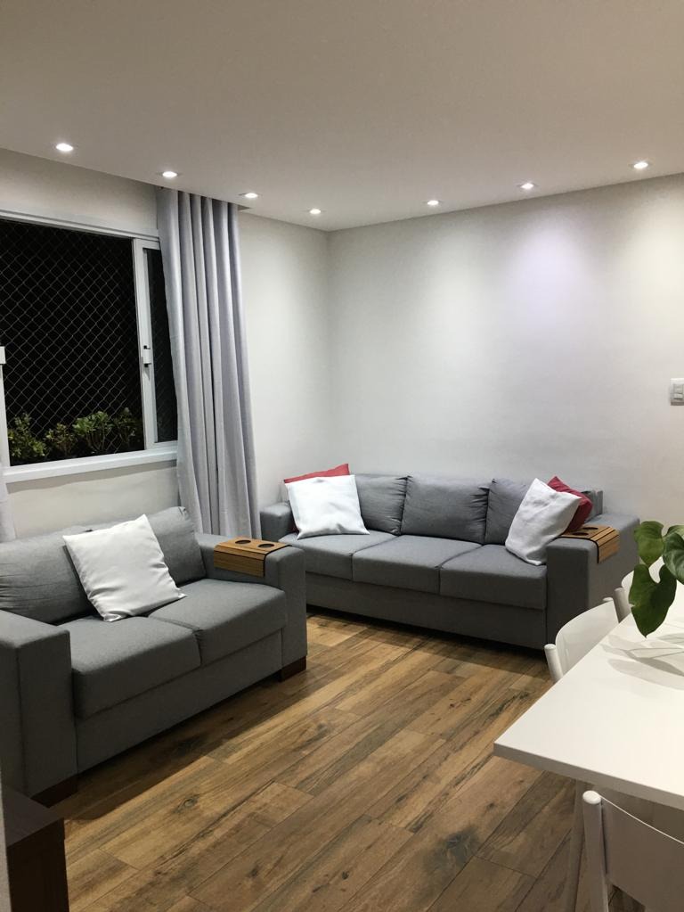 Apartamento à venda com 2 quartos, 72m² - Foto 1