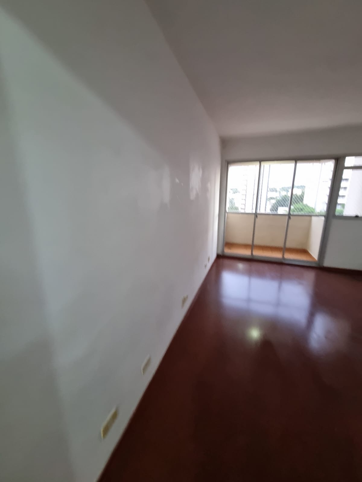 Apartamento à venda com 2 quartos, 70m² - Foto 18