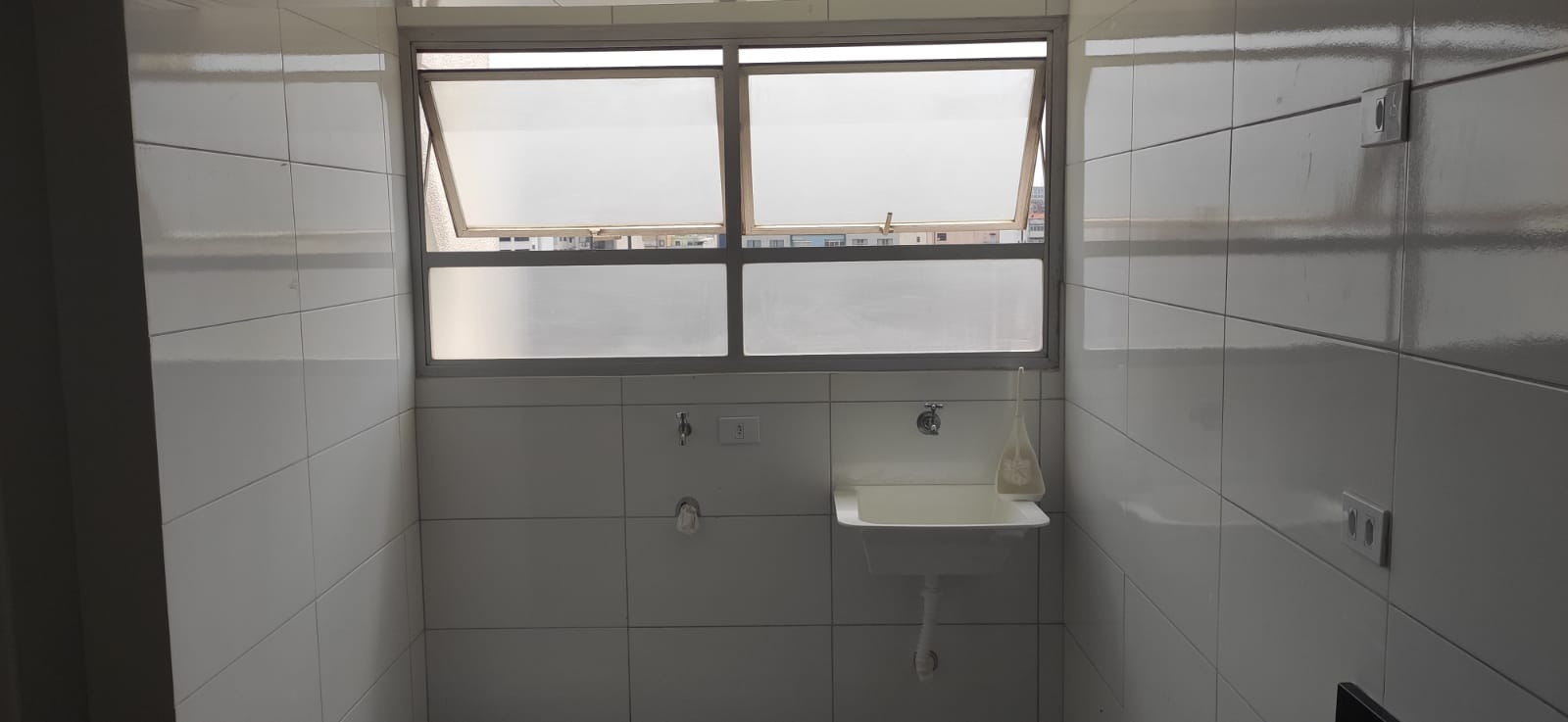 Apartamento à venda com 1 quarto, 43m² - Foto 5