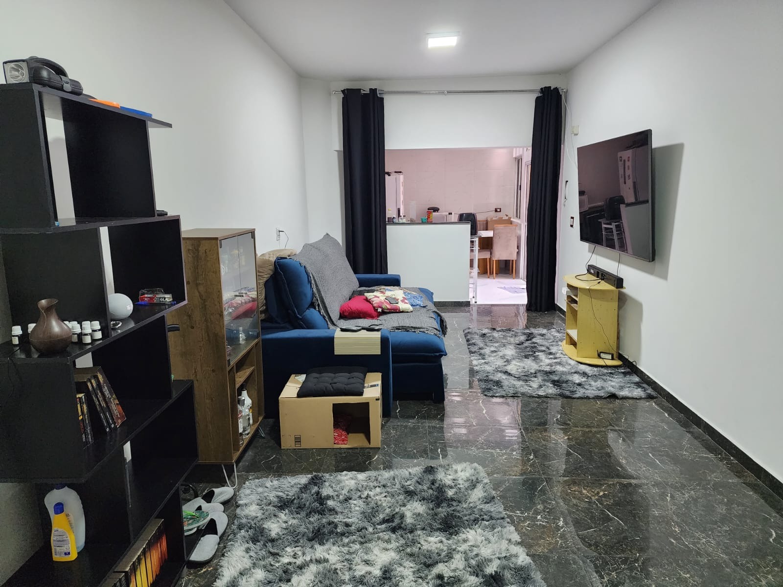 Apartamento à venda com 3 quartos, 100m² - Foto 1