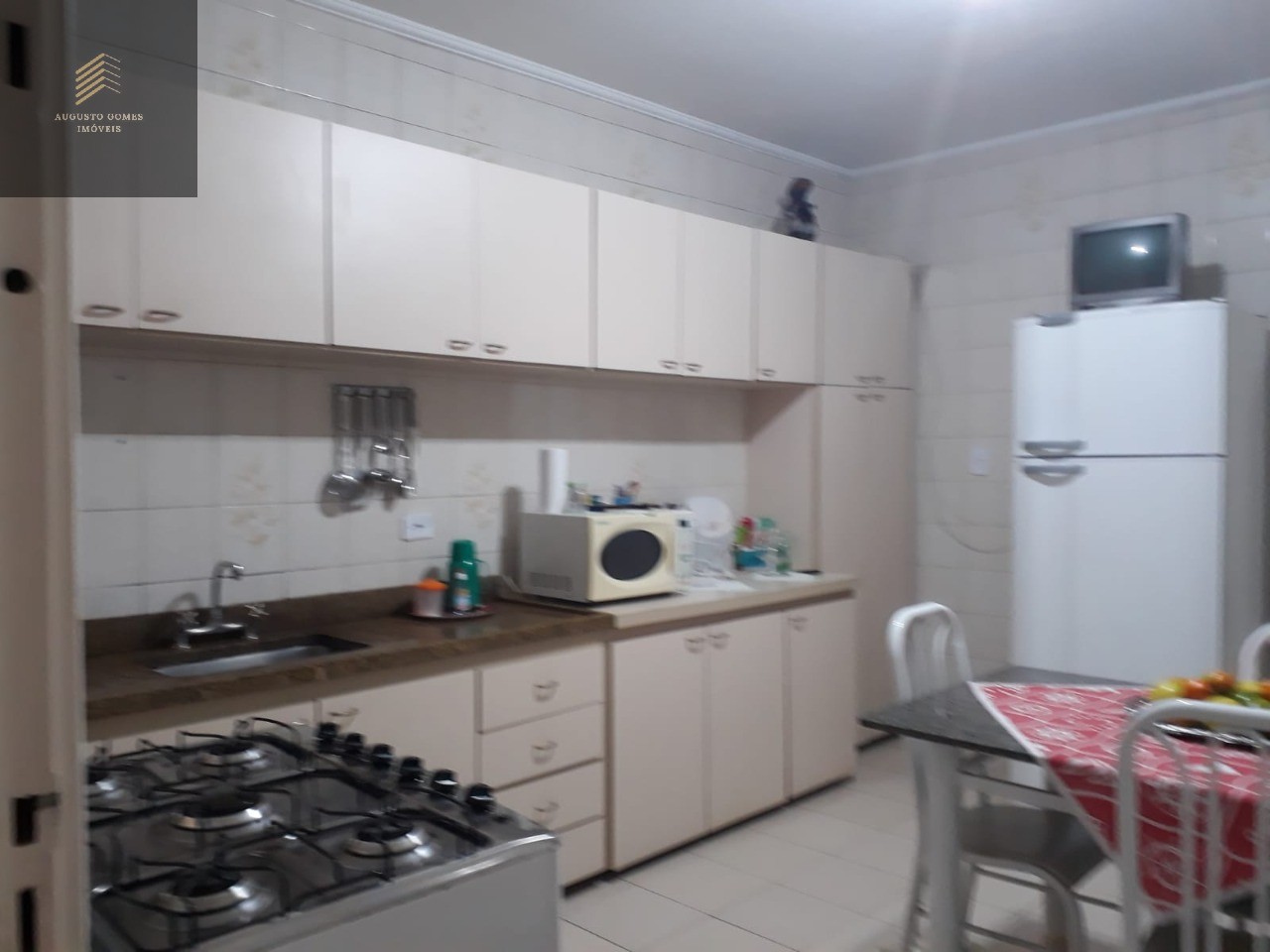 Casa à venda com 3 quartos, 109m² - Foto 10