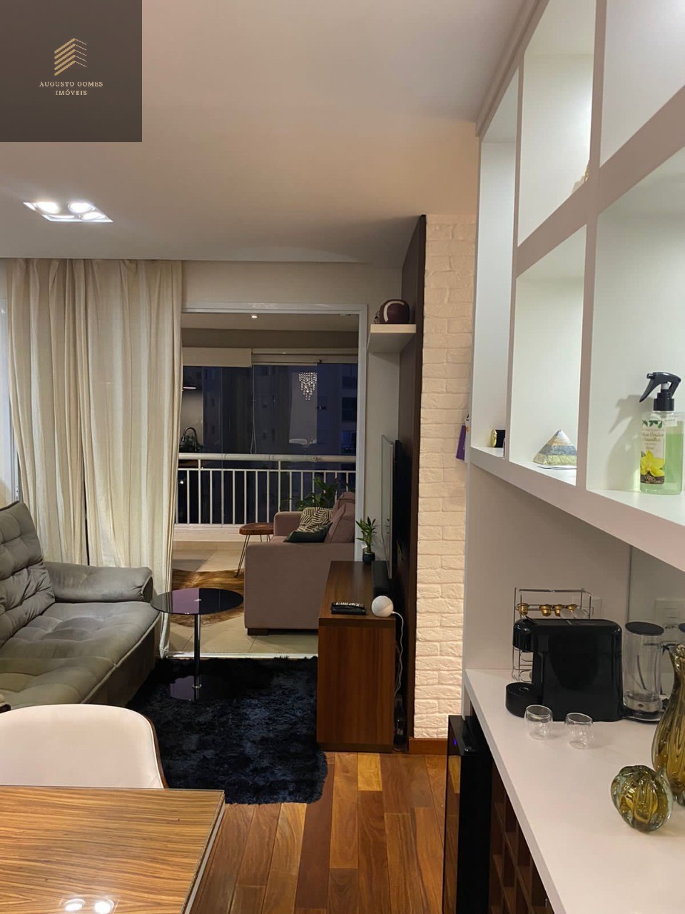 Apartamento à venda com 2 quartos, 75m² - Foto 17