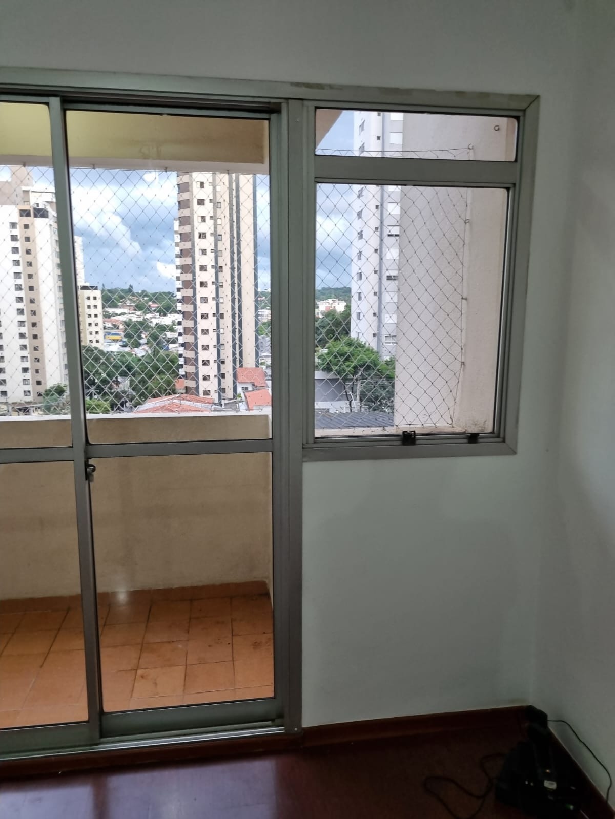 Apartamento à venda com 2 quartos, 70m² - Foto 11