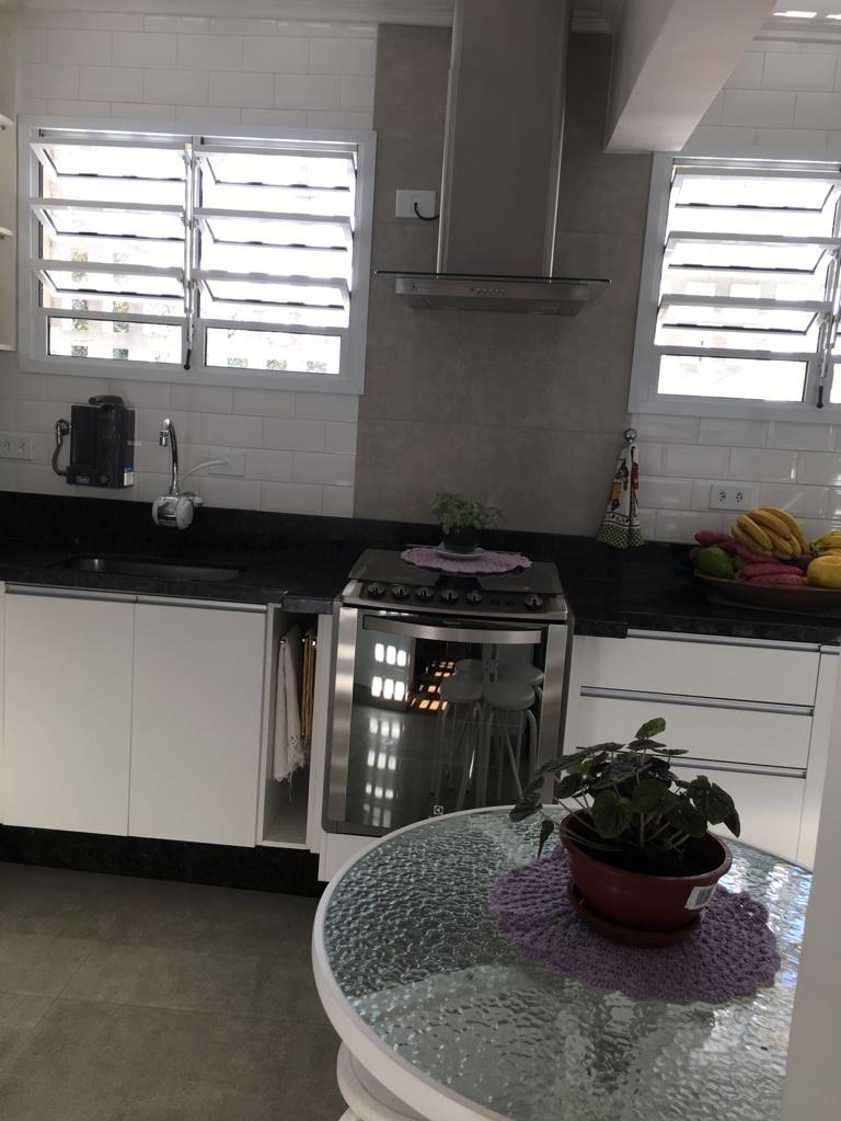 Apartamento à venda com 2 quartos, 72m² - Foto 21