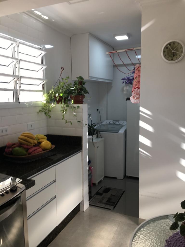 Apartamento à venda com 2 quartos, 72m² - Foto 6