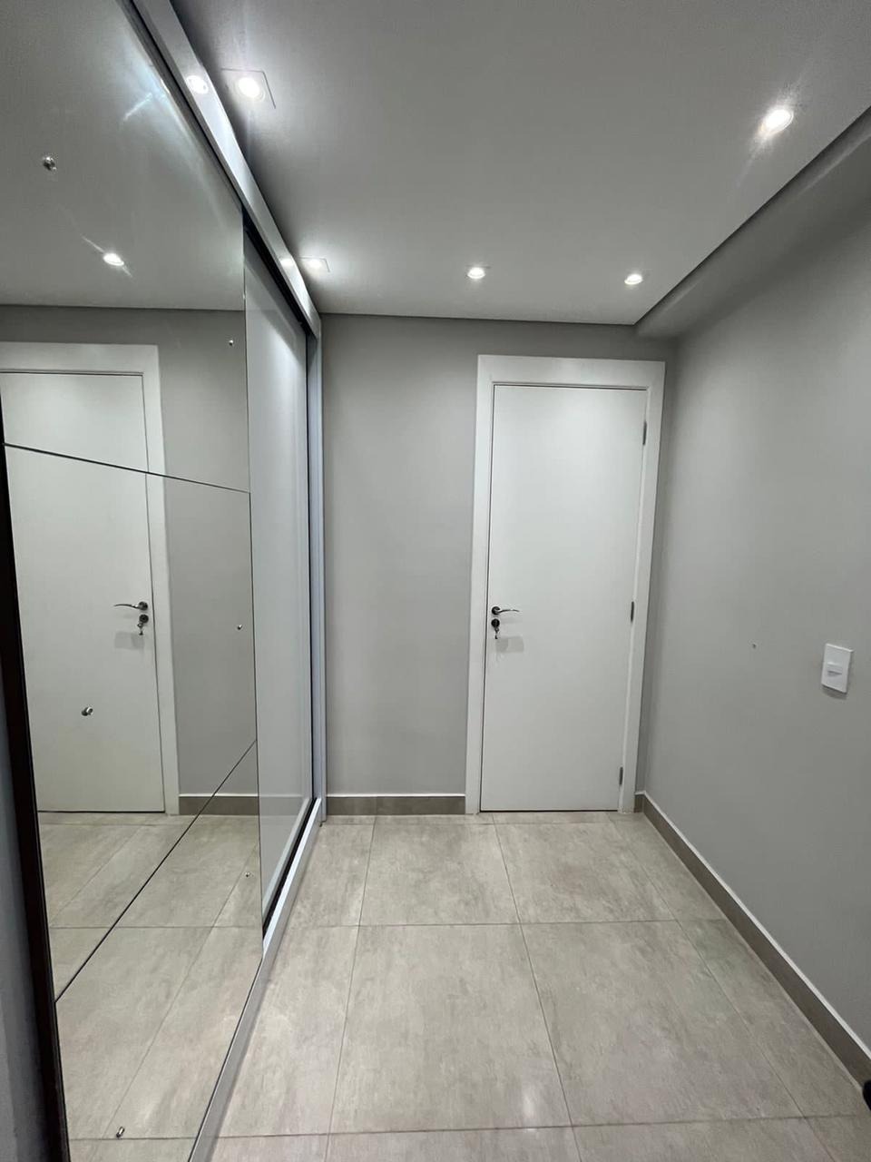 Apartamento à venda com 2 quartos, 40m² - Foto 4