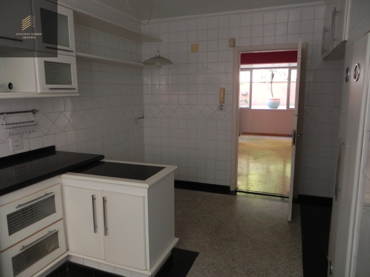 Casa à venda com 3 quartos, 250m² - Foto 12