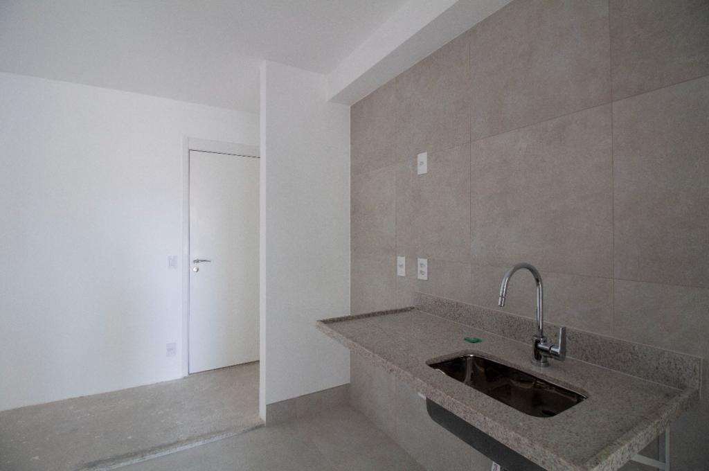 Apartamento à venda com 2 quartos, 66m² - Foto 10