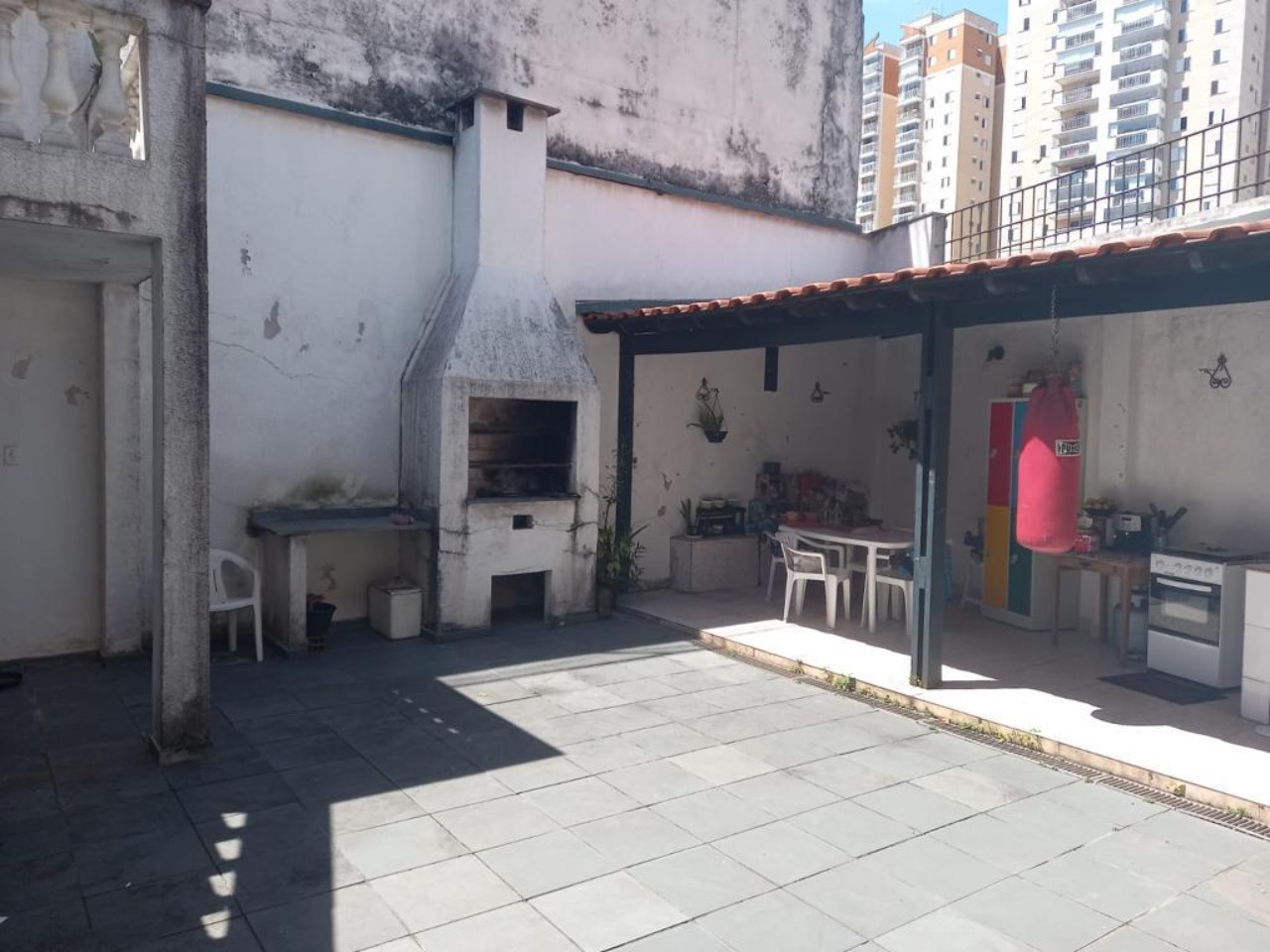 Casa à venda com 4 quartos, 300m² - Foto 10