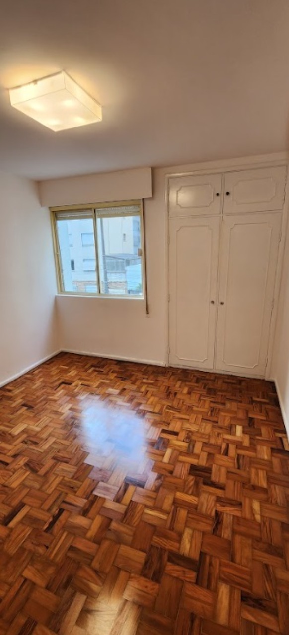 Apartamento à venda com 2 quartos, 105m² - Foto 13