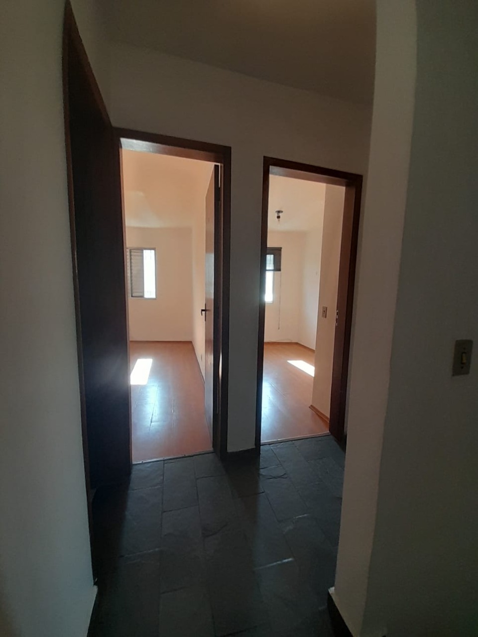 Casa à venda com 3 quartos, 95m² - Foto 2