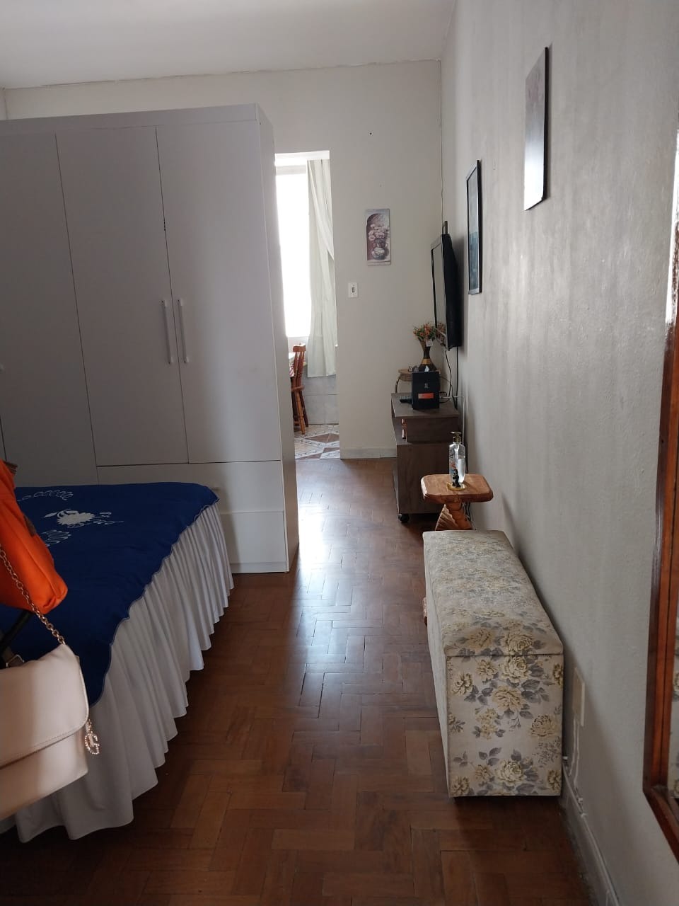 Apartamento à venda com 1 quarto, 42m² - Foto 3