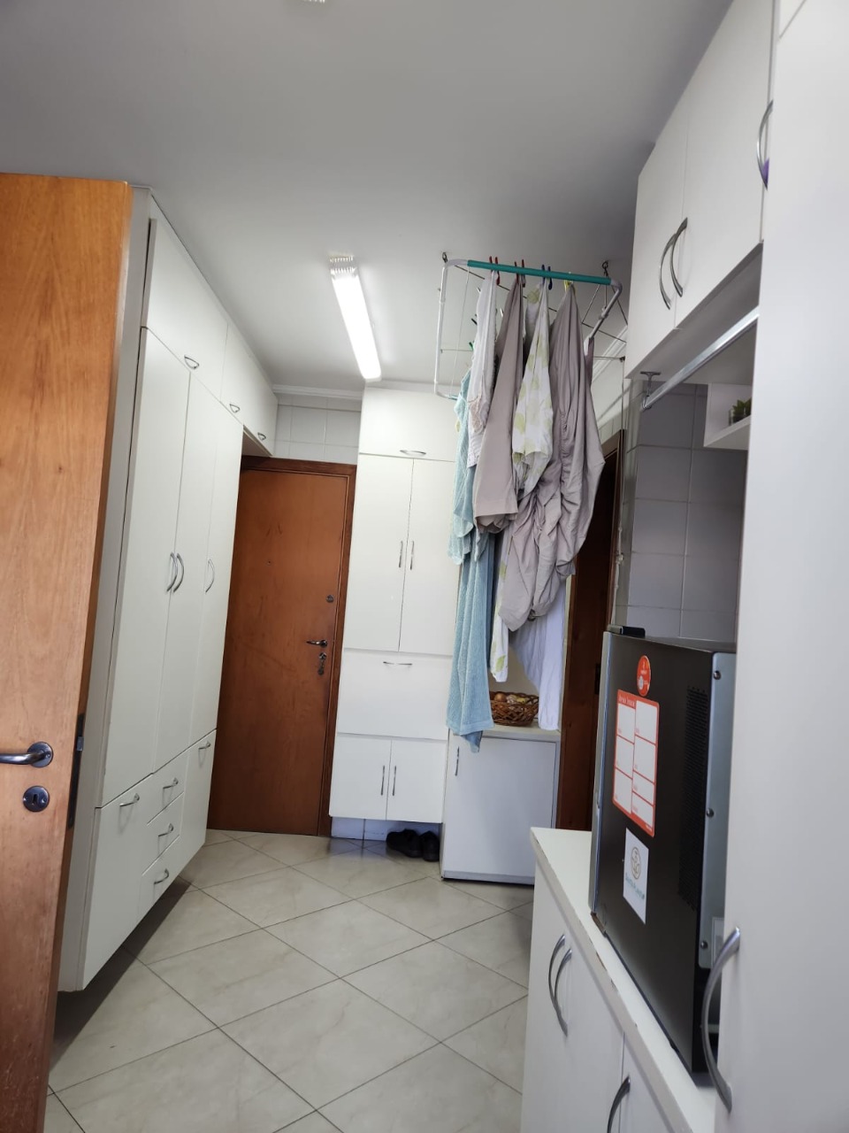 Apartamento à venda com 3 quartos, 246m² - Foto 18