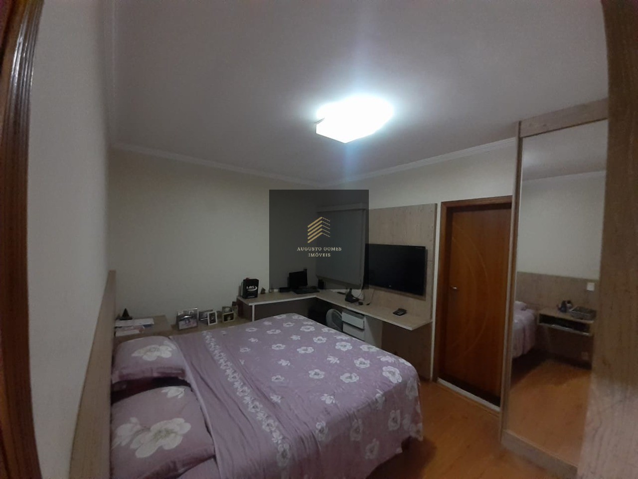 Casa à venda com 4 quartos, 250m² - Foto 23