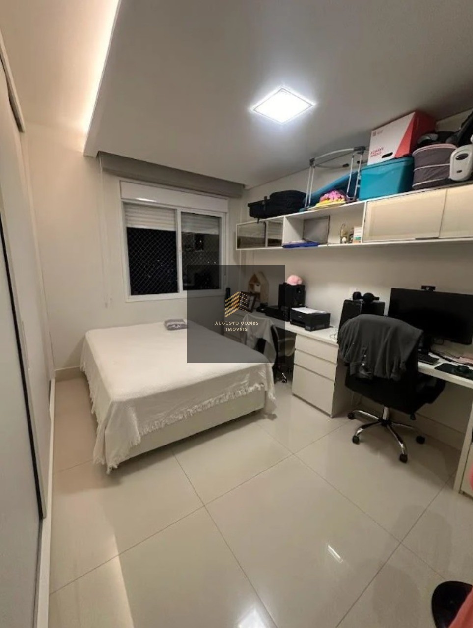 Apartamento à venda com 3 quartos, 160m² - Foto 3